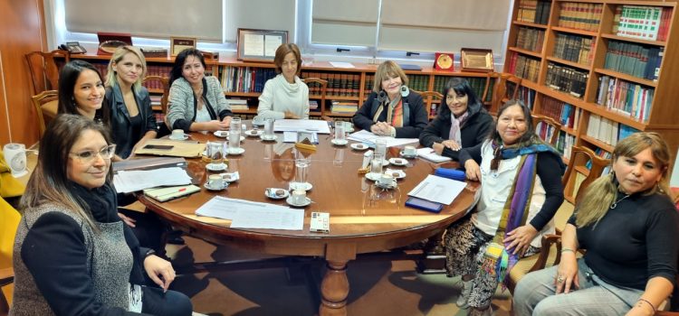 Sandra Bonari recibe al Observatorio de Violencia contra las Mujeres y a organizaciones de mujeres de la provincia
