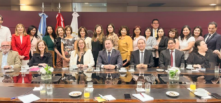 Encuentro de Intercambio de experiencias entre delegación peruana de jueces y juezas y responsables de las Oficinas de Género de los Tribunales Superiores y Cortes de Justicia con fuero especializado de violencia familiar y de género